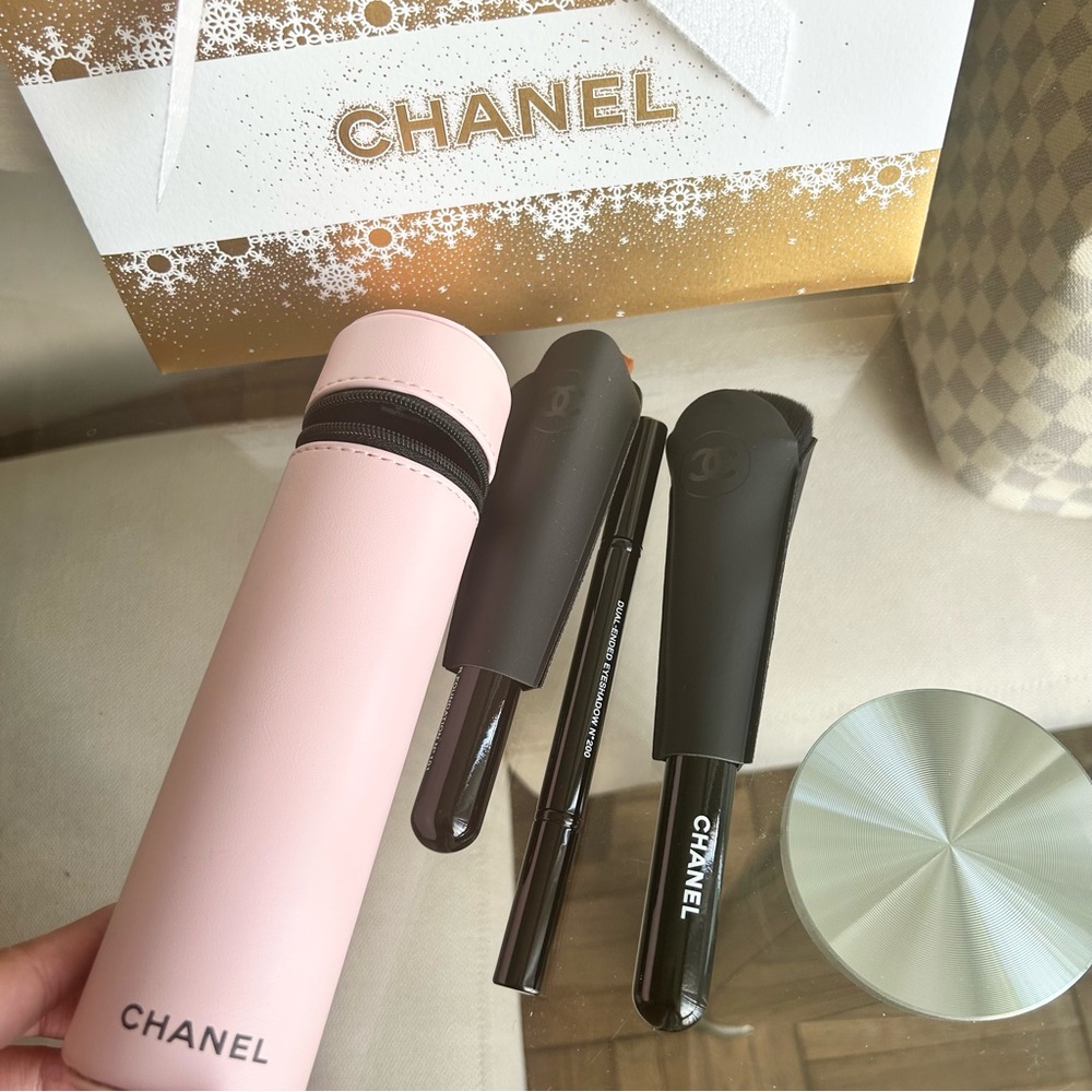 New Chanel Pink Leather Brush Case